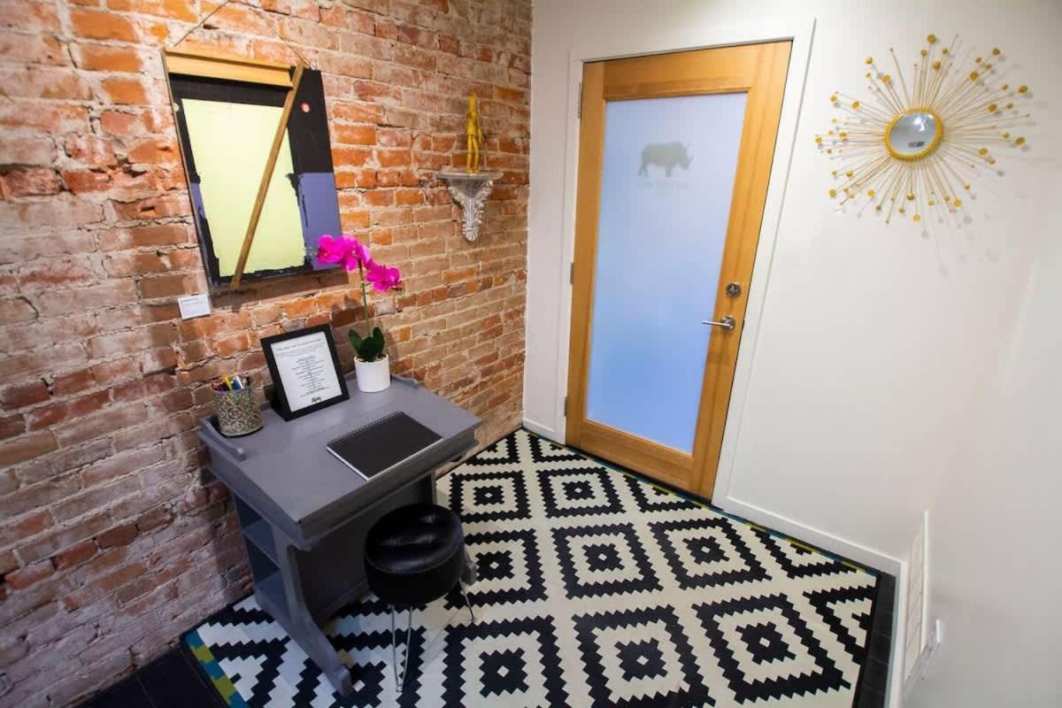 Unique Loft In Rino Art District Holiday home
