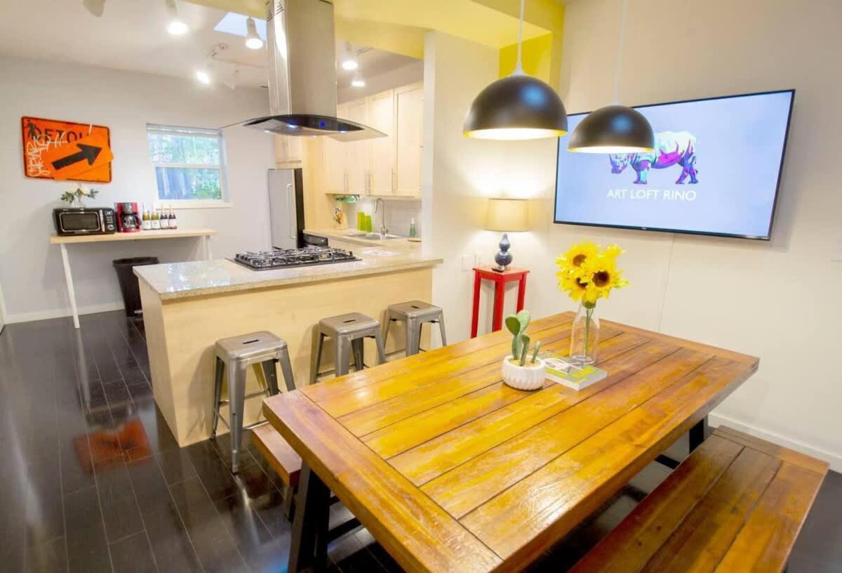 Holiday home Unique Loft In Rino Art District Denver