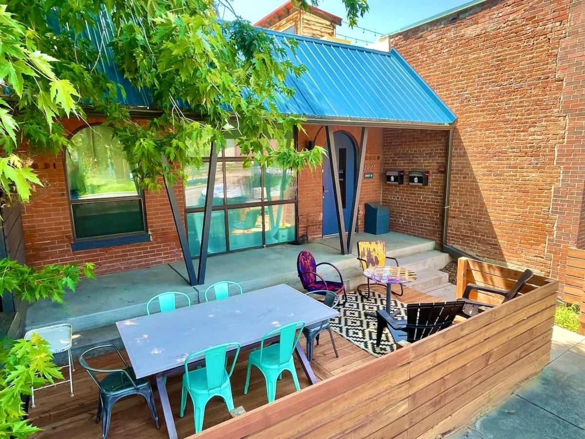 Unique Loft In Rino Art District Holiday home